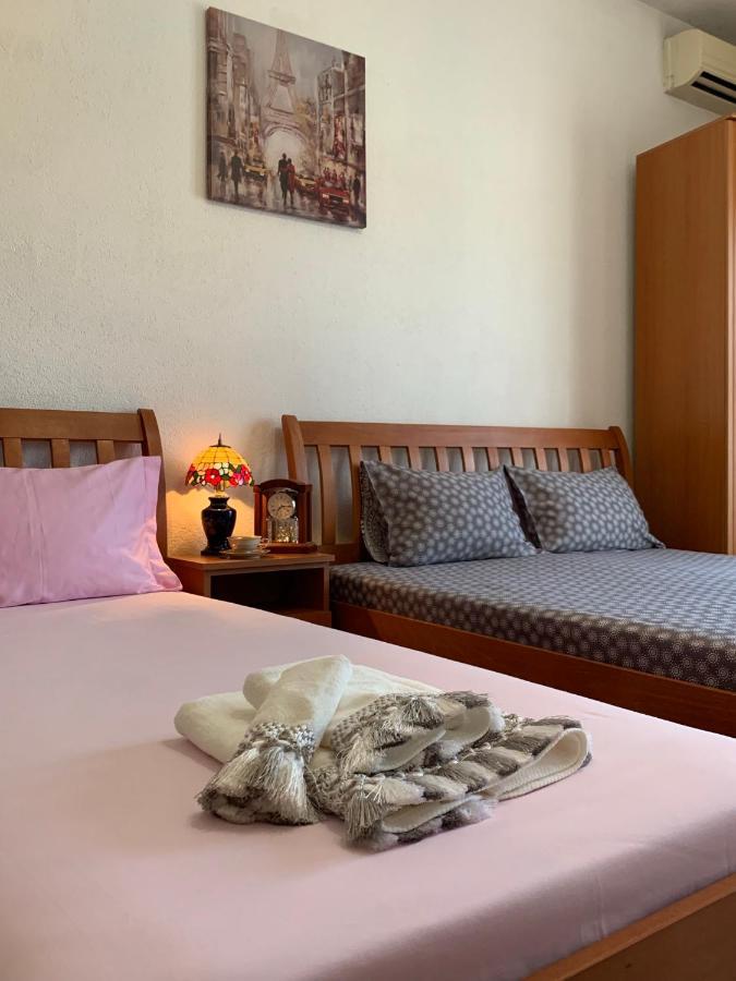 Guest House Nuhii Ulcinj Extérieur photo