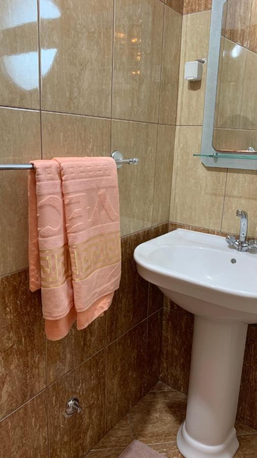 Guest House Nuhii Ulcinj Extérieur photo