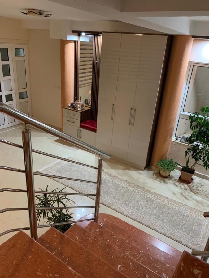Guest House Nuhii Ulcinj Extérieur photo