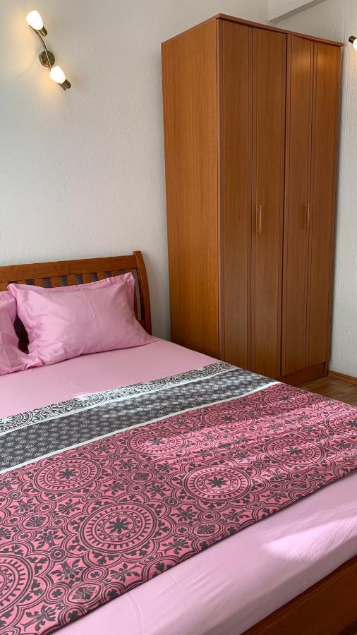 Guest House Nuhii Ulcinj Extérieur photo